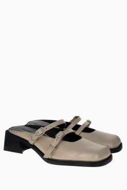 Justine Clenquet Andie pearl beige mules Sale